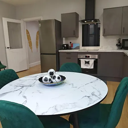 4 Bed In Oc-l44920 *